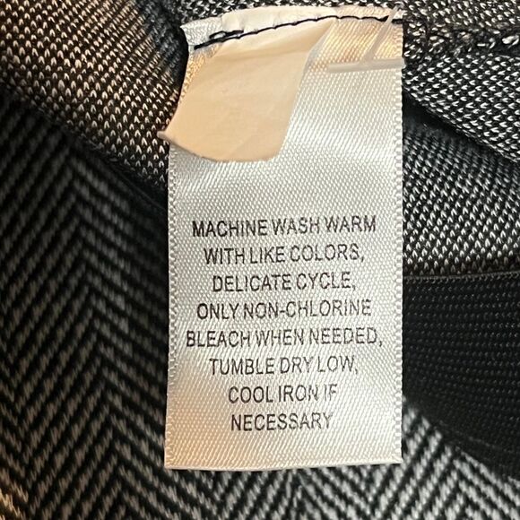 Ophelia Roe Plus Size Leggings Hi Waist Skinny Black White Herringbone 2X NWT - Picture 6 of 8